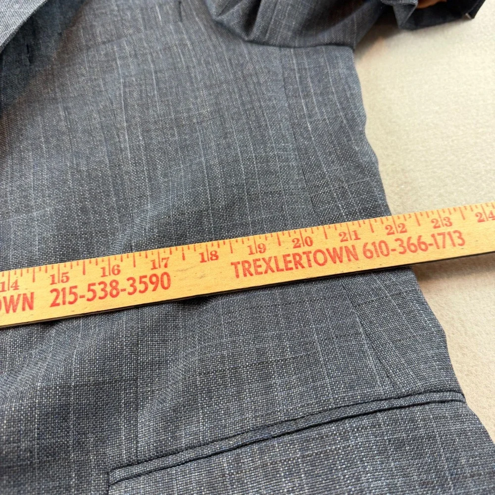 Jos A Bank Joseph Mens 44R Blue Gray Plaid Wool Silk Sport Coat Blazer